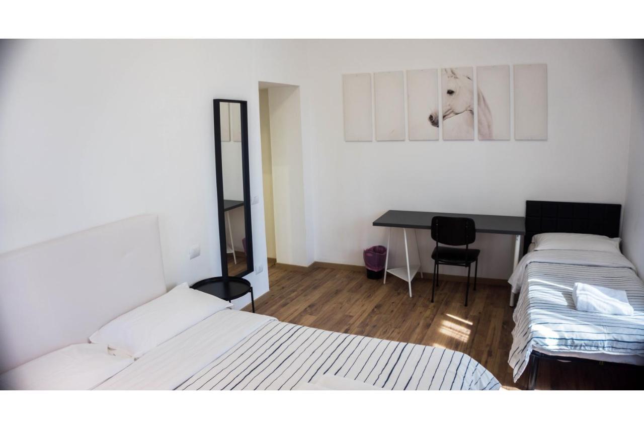 Cosmo Guesthouse Rom Exteriör bild