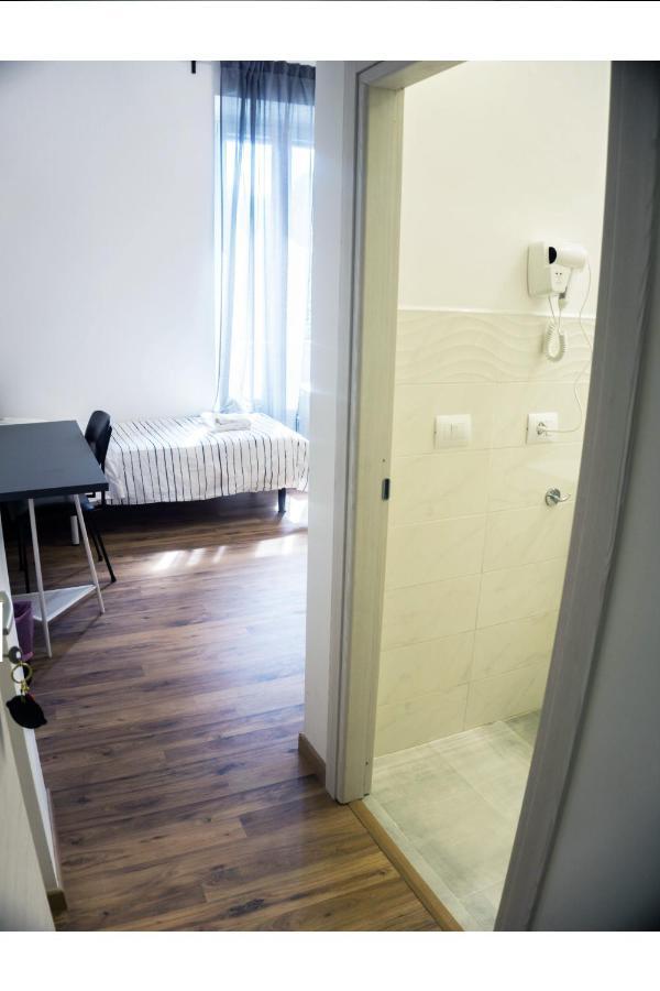 Cosmo Guesthouse Rom Exteriör bild